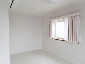 4e1fff74841cff4ce2d208d736acacd81